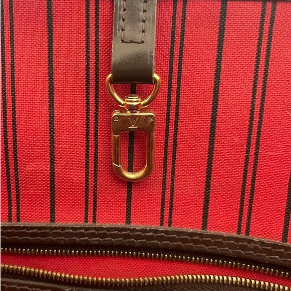 Louis Vuitton Damier Ebene Neverfull MM Authentic - Picture 4 of 8